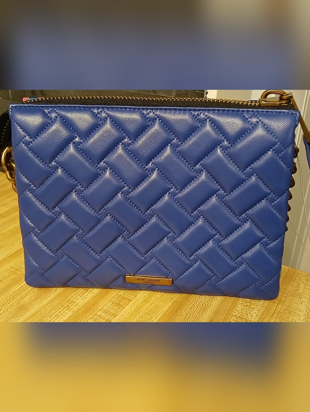 Kurt Geiger NWT Pink/Blue Quilted Shoulder Bag/Crossbody & Dustbag - Picture 5 of 9